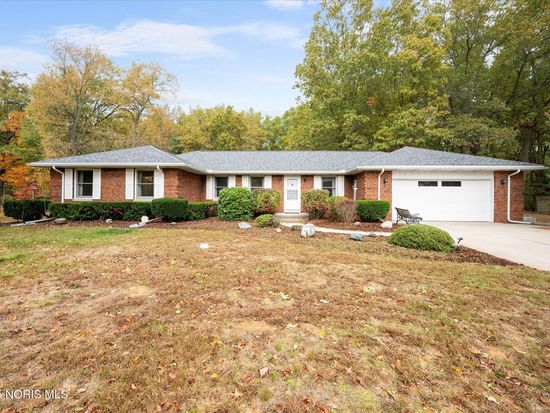 2076 County Rd E, Swanton, OH 43558