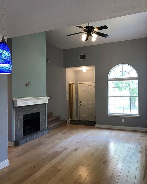 1st image of 1806 Ramona Cir