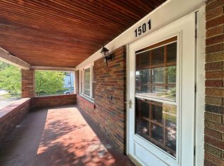 1501 Quarry Ave NW, Grand Rapids, MI 49504