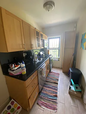 Rented by Peace of Mind Realty | media 28