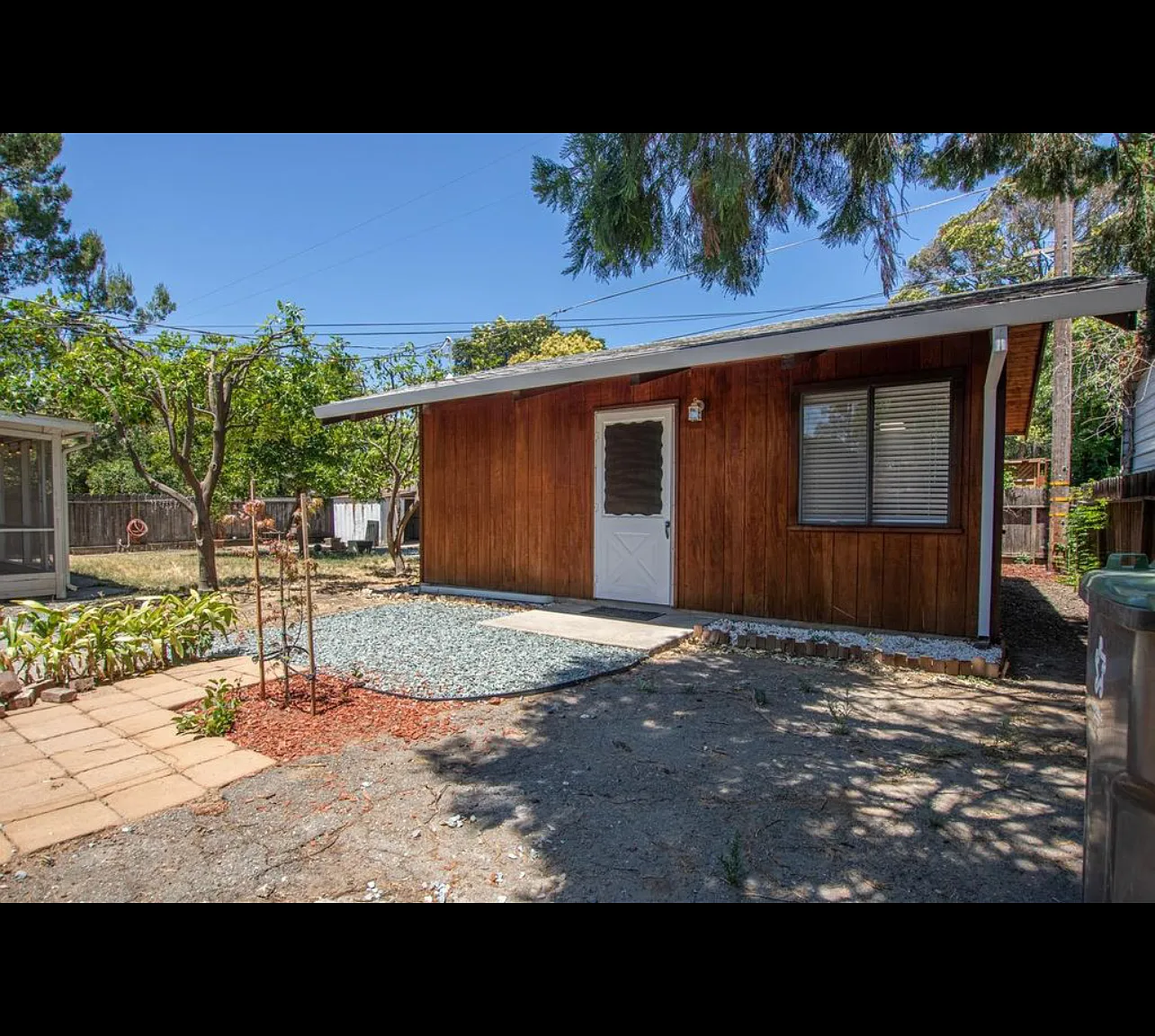 1 bed, $1,600 — Photo 2