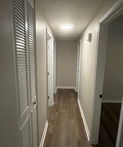 104 N Meade Dr — Photo 9