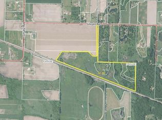 5712 Schultz Rd, Harvard, IL 60033