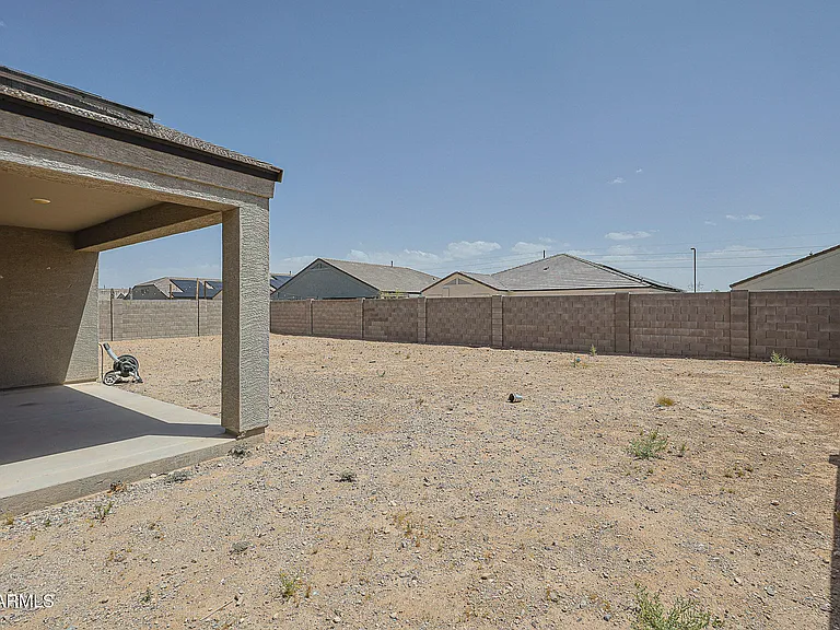 30897 W Catalina Dr — Photo 35