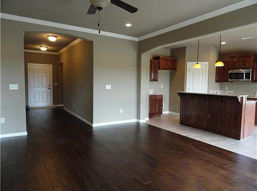 2nd image of 4310 Murfield Dr