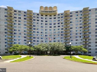 1121 University Blvd W APT 1204-B, Silver Spring, MD 20902
