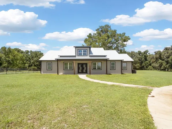 306 NE 758th St, Old Town, FL 32680