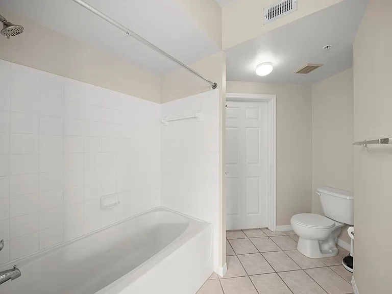 11400 Ocean Walk Ln #214 — Photo 25