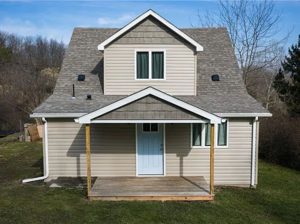 3265 National Pike, Fredericktown, PA 15333