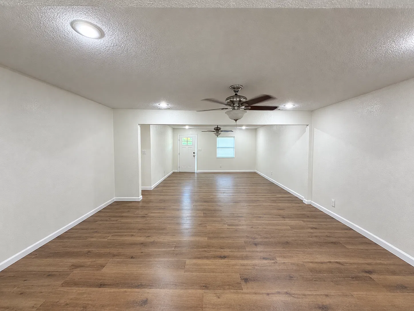 3 bed, 1448 sqft, $1,850 — Photo 2