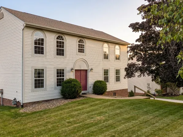 3129 Westwind Dr, Allison Park, PA 15101
