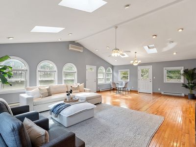 133 Rocky Meadow St, Middleboro, MA, 02346