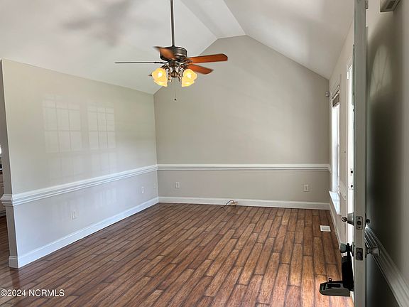 2nd image of 6625 Sweetgum Court