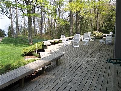 4th image of 1664 Lake Michigan Dr