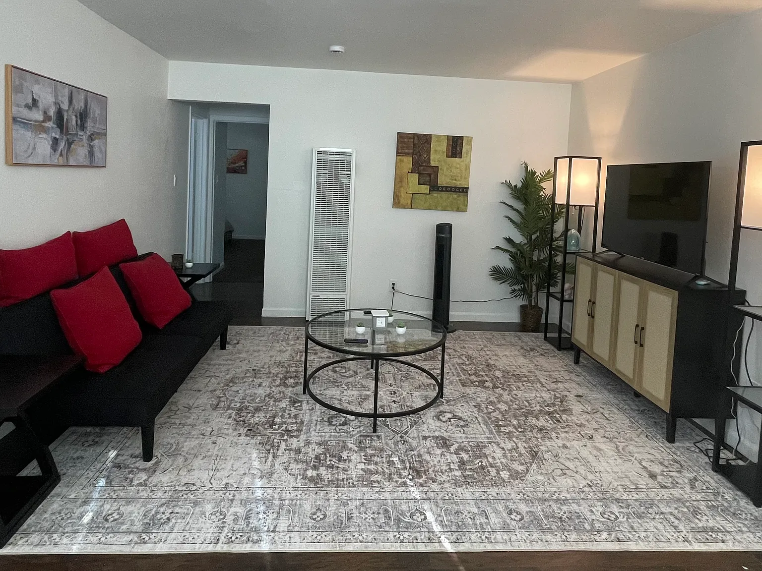 2 bed, 1200 sqft, $1,875 — Photo 3