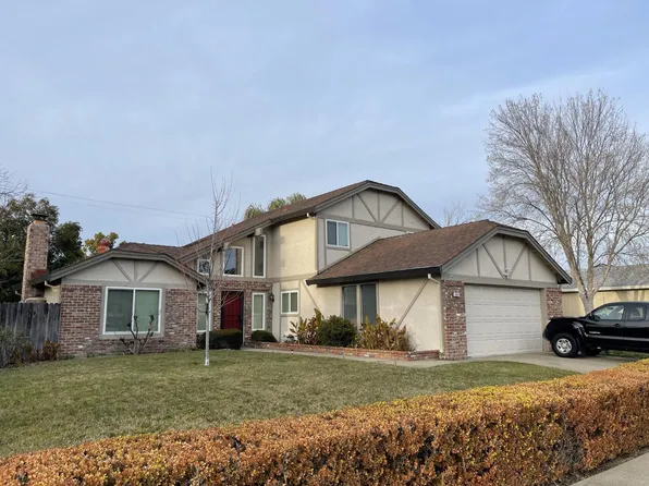 1217 Crescendo Dr, Roseville, CA 95678