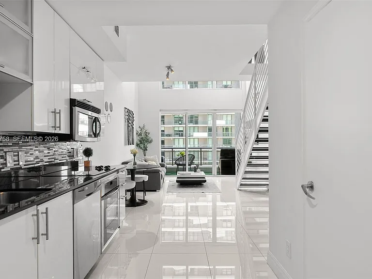 60 SW 13th St #2812 — Photo 12