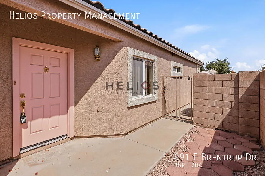 Spacious Tempe Home with Private Backyard, Covered Patio & 2-Car Garage — Photo 4