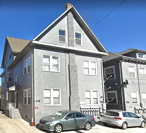 426 26th St #3 Photo 1