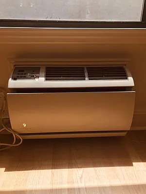 Rented by Metropolis Real Estate of Manhattan | media 34