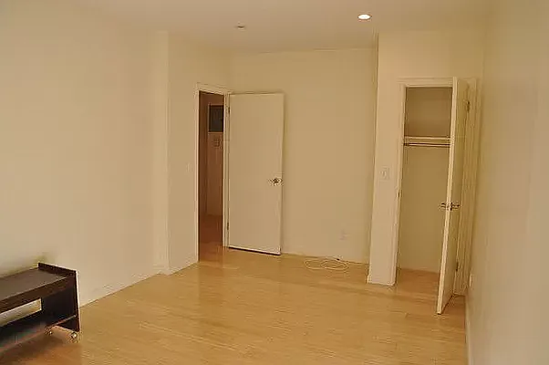 Rented by Level Group | media 9