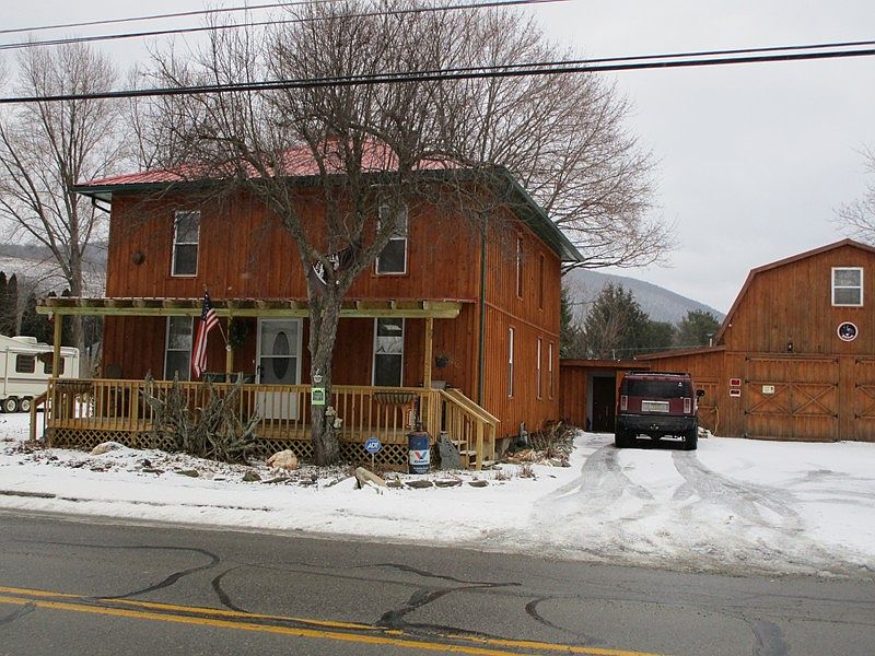 1st image of 27 Wellsboro St