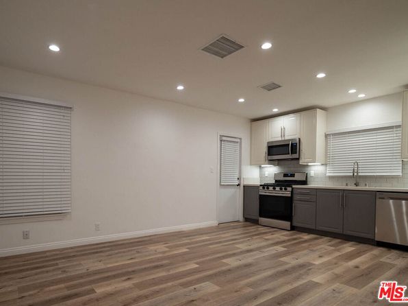 4274 Elenda St #4274