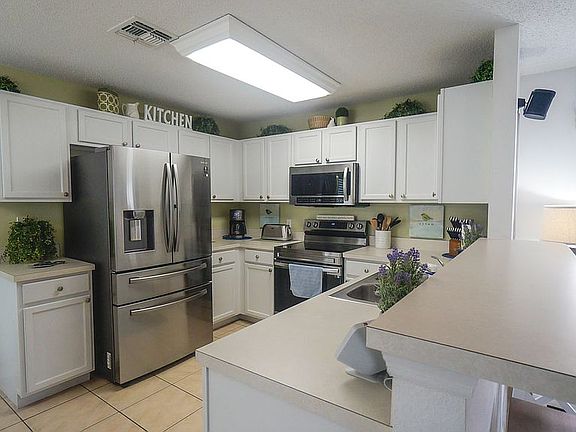 4th image of 1146 Mariner Cay Dr