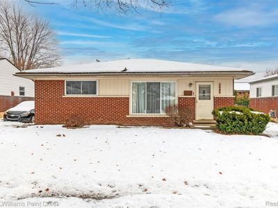 1585 Berkshire St, Westland, MI, 48186