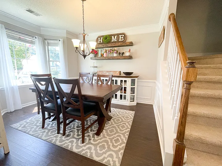 104 Cedar Field Ln — Photo 9