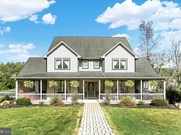 201 S Homestead Rd, Mc Alisterville, PA 17049