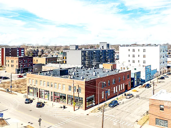 111-505 N Hickory St, Champaign, IL 61820