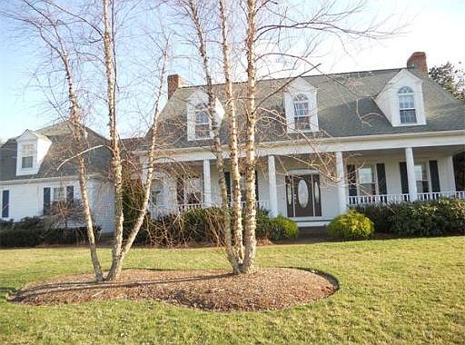 1st image of 113 Nottingham Dr
