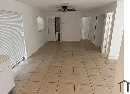 4972 SW 5th Ct — Photo 11
