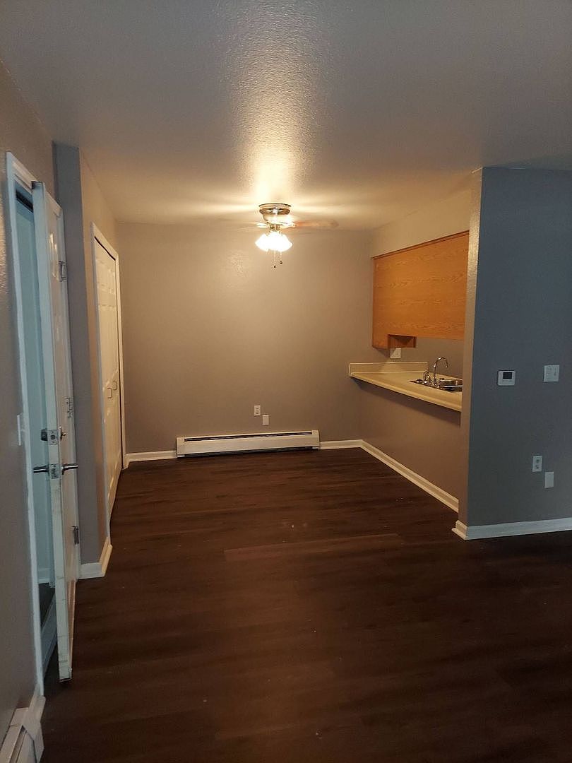 360 Prospect St 2 br / 1.0 ba, 800, Laingsburg, MI 48848 Zillow