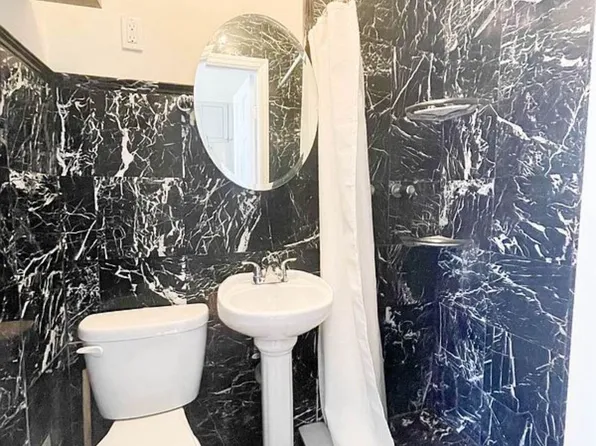 164 India Street image 20 of 31