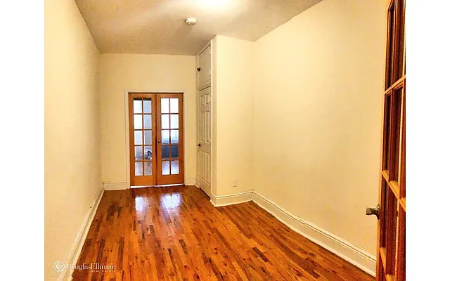 Rented by Douglas Elliman | media 31