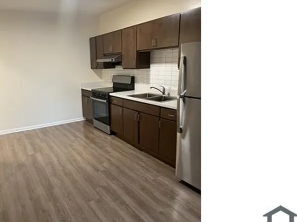 900 W Windsor Ave, Chicago, IL 60640