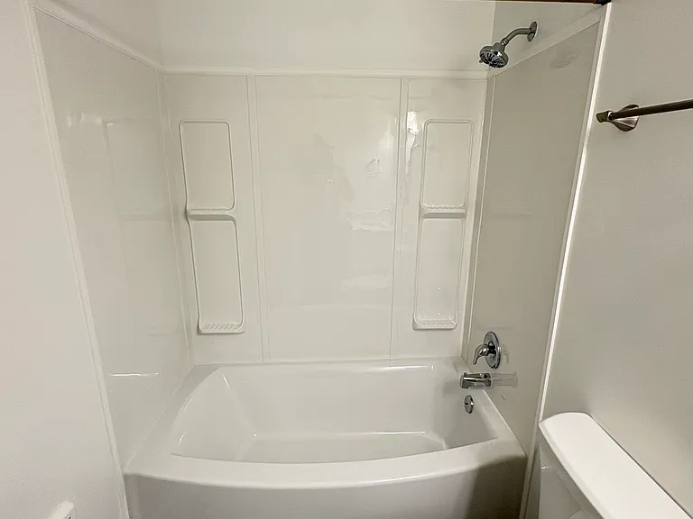 2345 Minor Ave E #3 — Photo 12