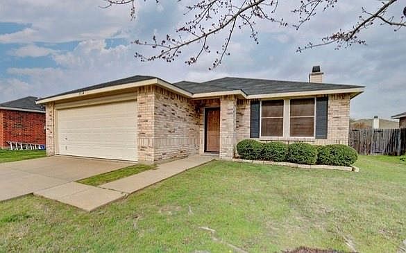 1st image of 1304 Anna Lea Ln