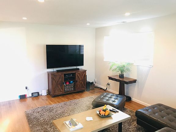 5th image of 736 Vaquero Dr
