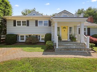 29 Warren Ave, Fairfield, CT 06825
