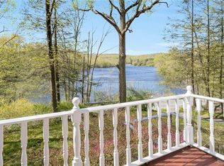 96 Sagamore Dr, Carmel, NY 10512