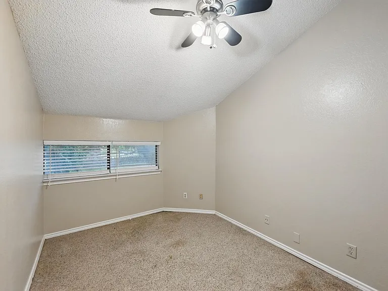 543 Ranch Trl #180 — Photo 12