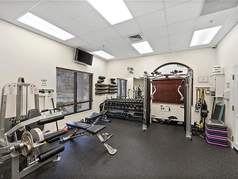 8792 Largo Mar Dr — Photo 44