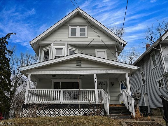 2nd image of 77 W Mildred Ave