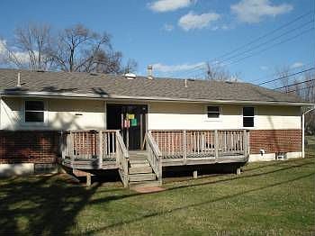 3rd image of 1491 Urban Dr