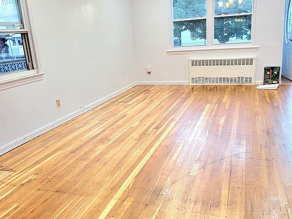 3rd image of 13045 149th St
