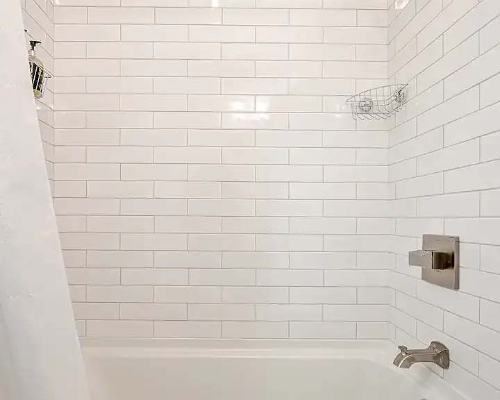 2908 W Fletcher St #1 — Photo 15