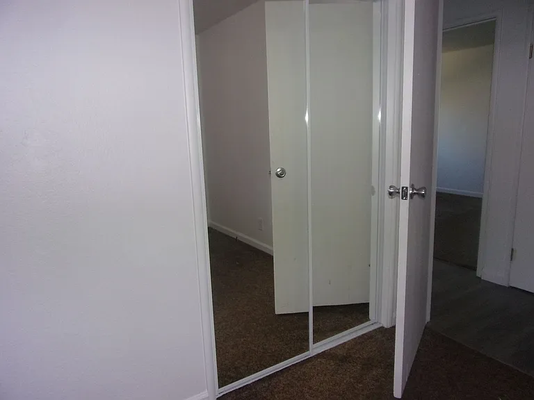 265 Solano Ln — Photo 20